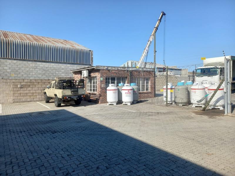 To Let commercial Property for Rent in Perseverance Industrial Eastern Cape